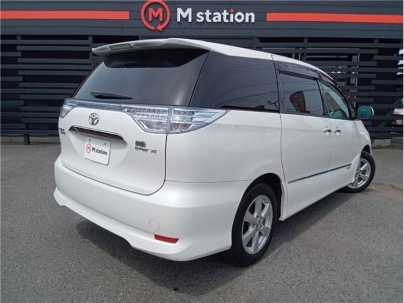 ESTIMA HYBRID