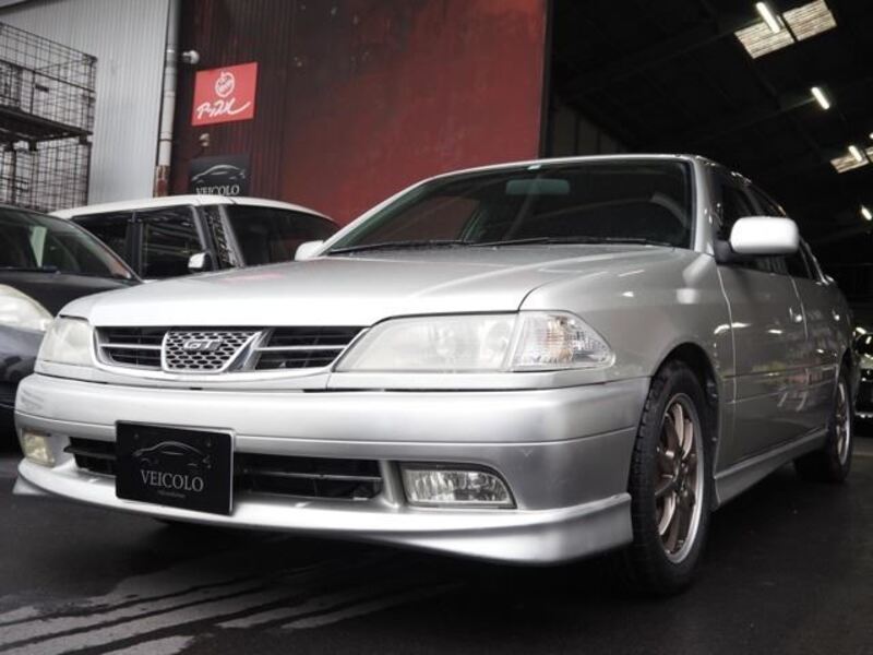 TOYOTA CARINA
