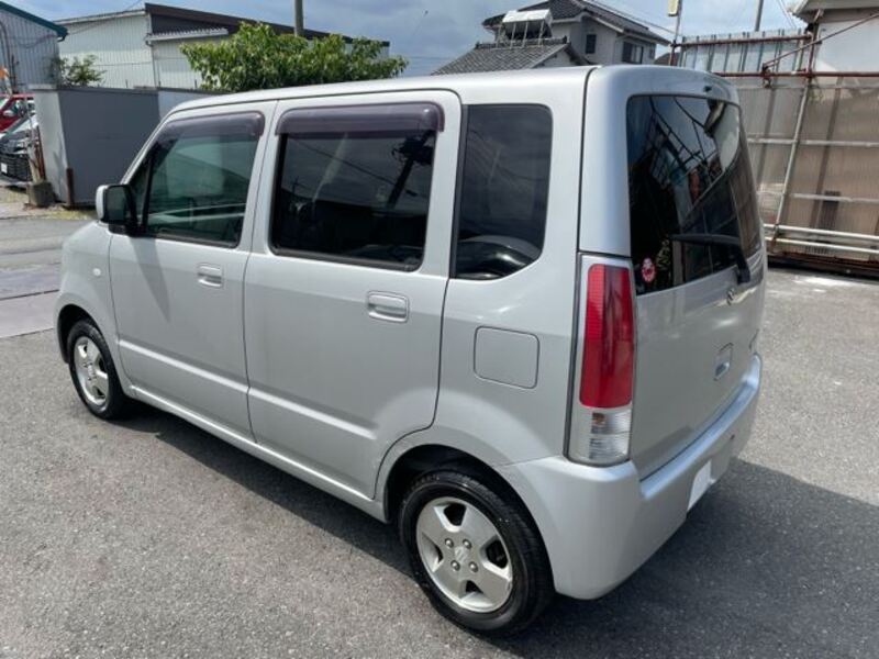 WAGON R