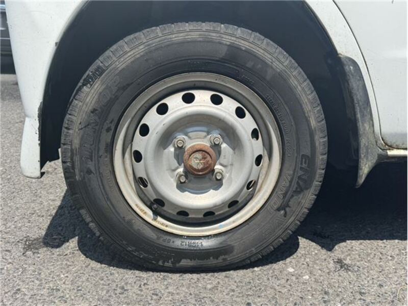 MINICAB TRUCK