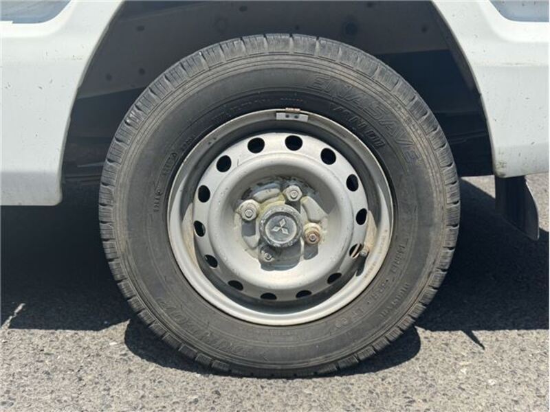 MINICAB TRUCK