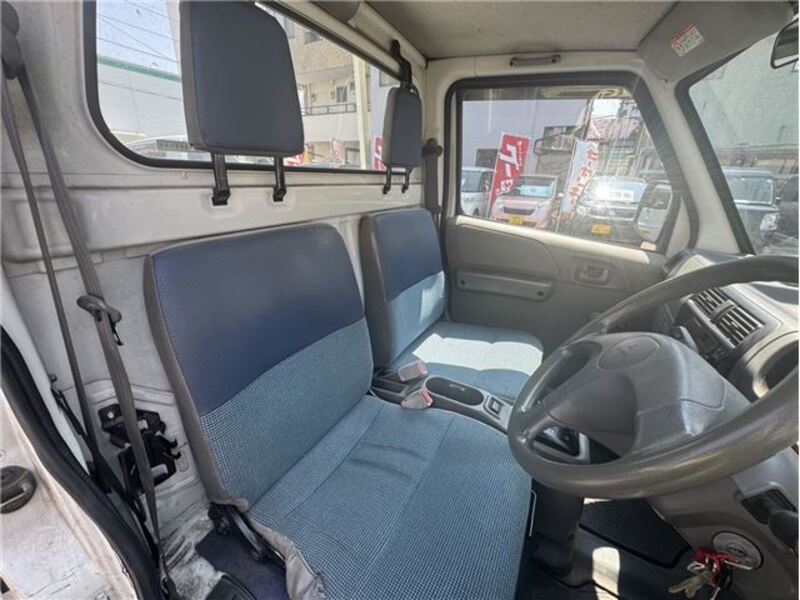 MINICAB TRUCK