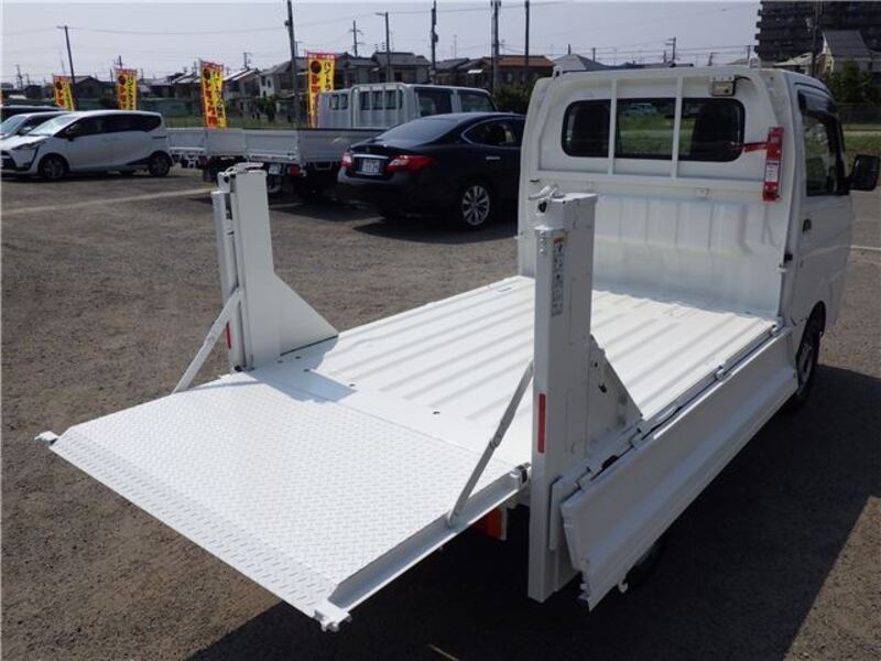 CARRY TRUCK