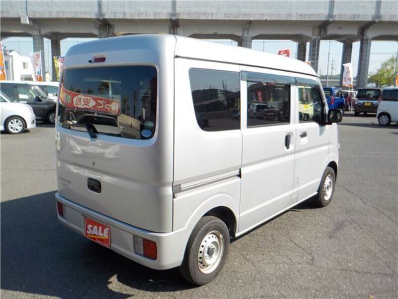 MINICAB VAN