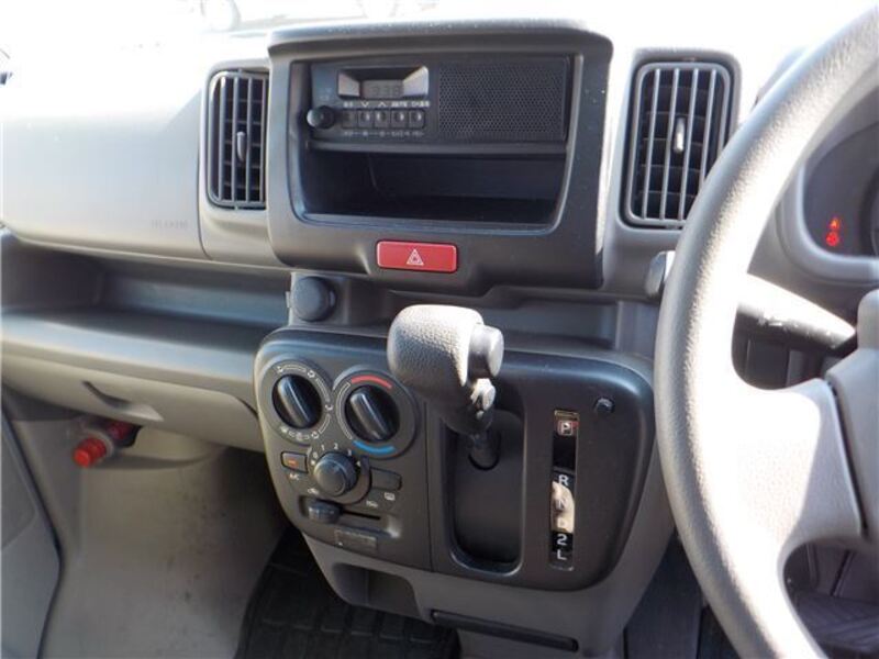 MINICAB VAN