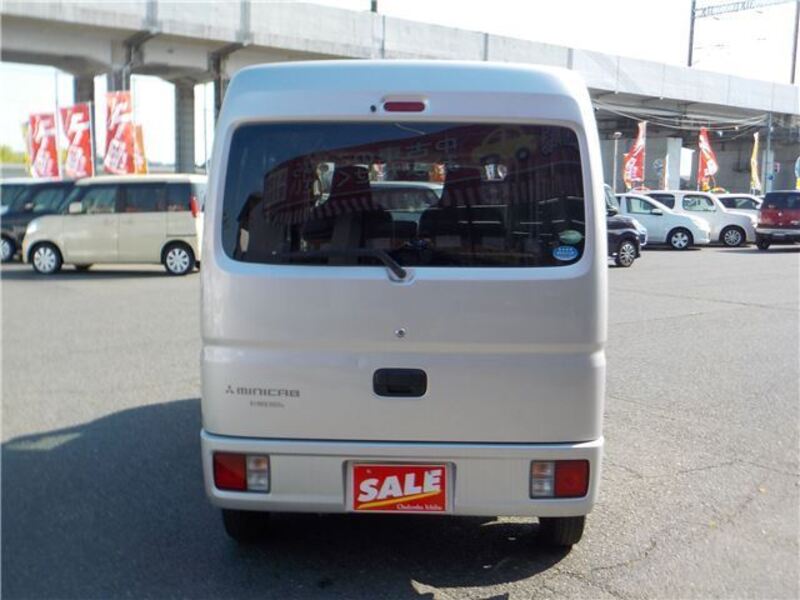 MINICAB VAN