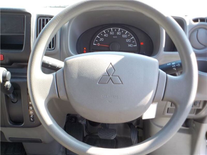 MINICAB VAN