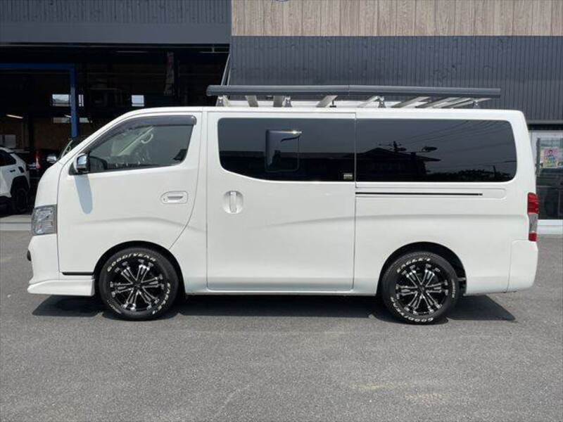NV350 CARAVAN