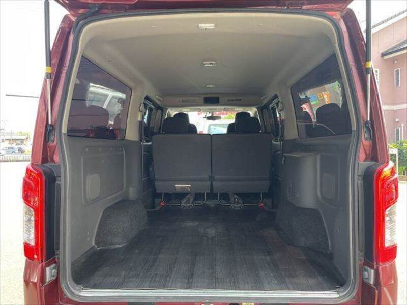 NV350 CARAVAN
