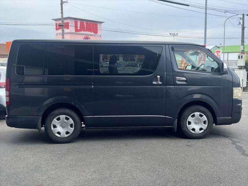 HIACE VAN