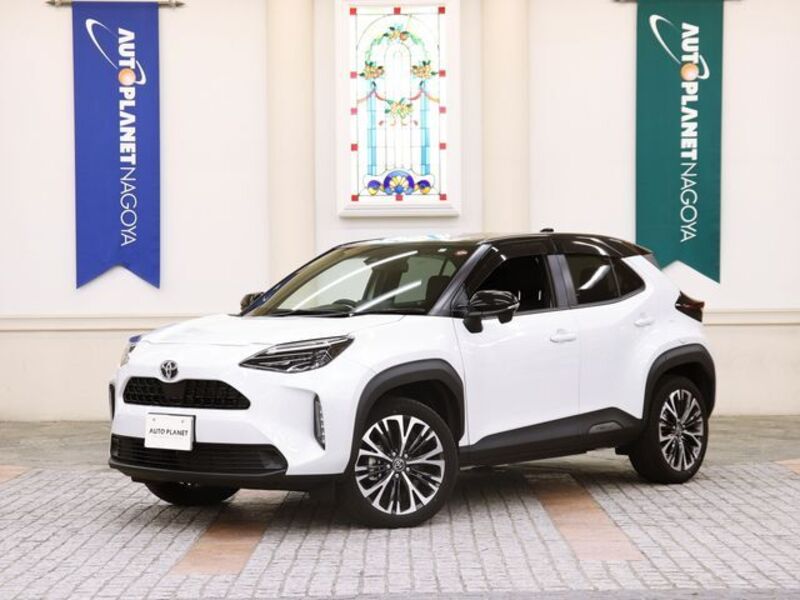 YARIS CROSS-0
