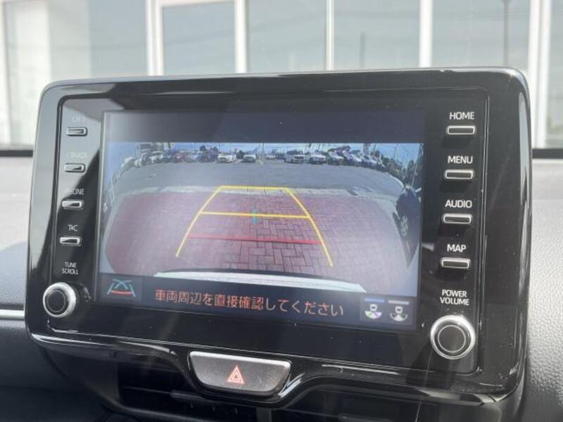 YARIS CROSS