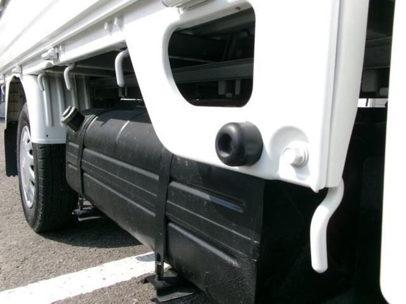 BONGO TRUCK