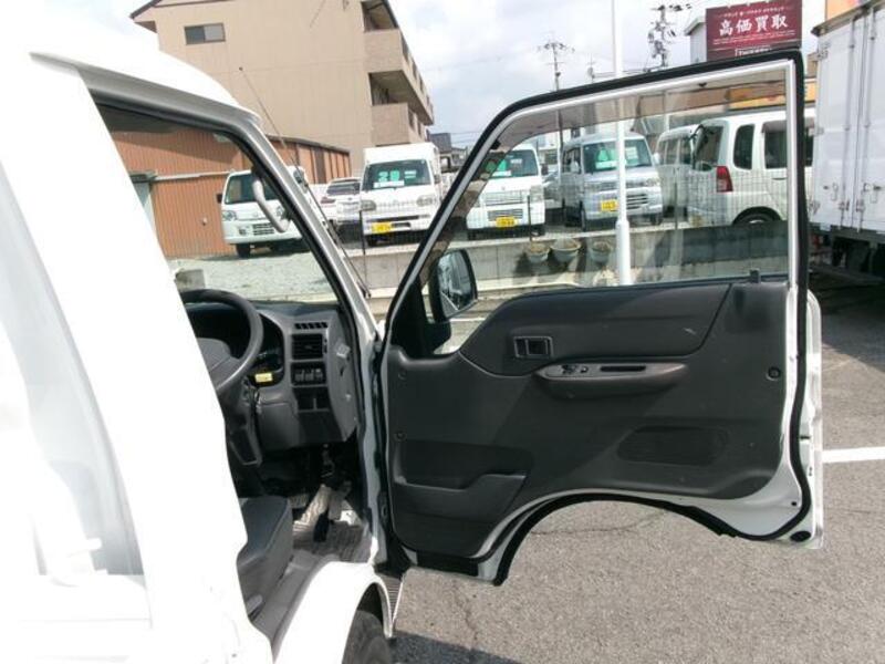 BONGO TRUCK