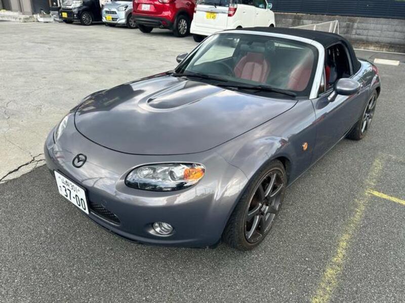 ROADSTER