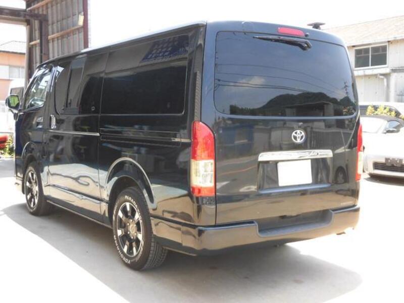 HIACE VAN