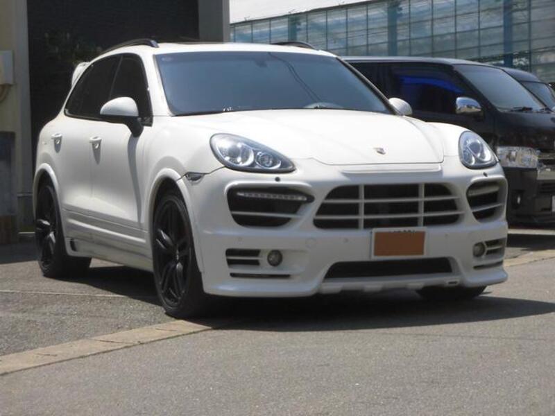 CAYENNE