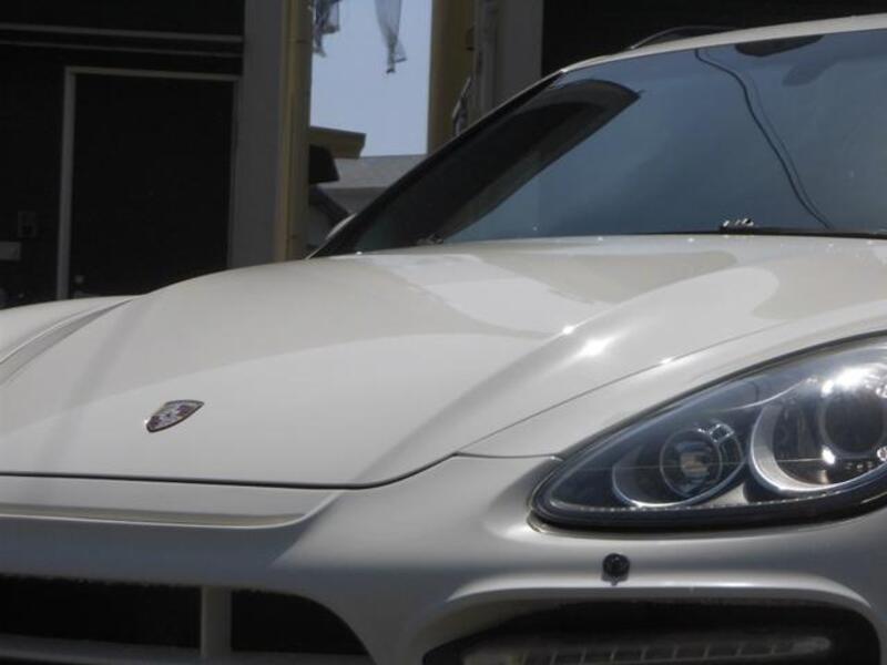 CAYENNE