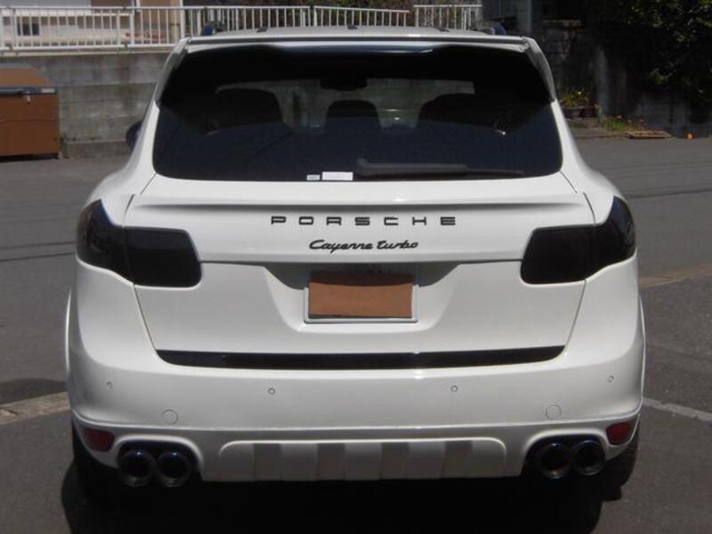 CAYENNE
