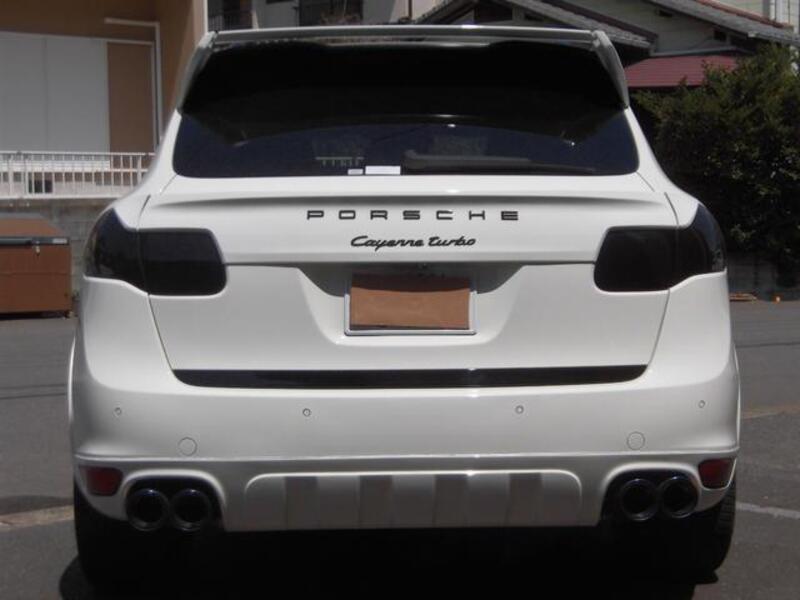 CAYENNE