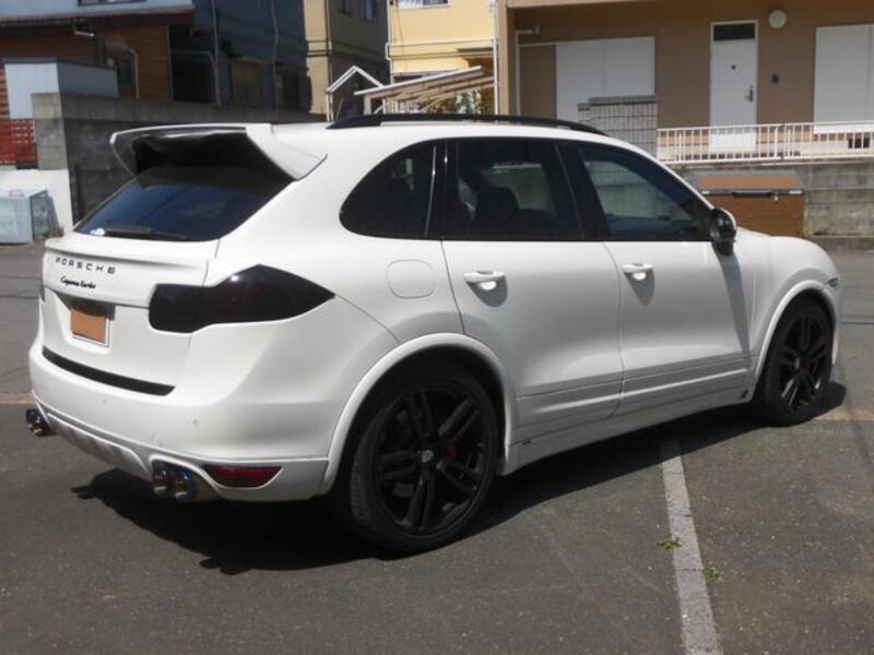 CAYENNE