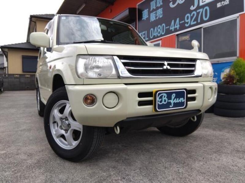 PAJERO MINI