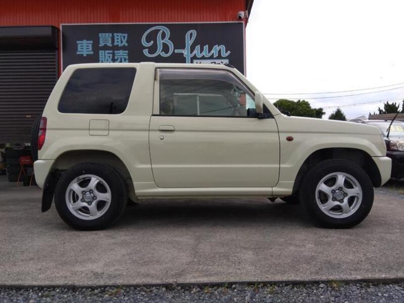 PAJERO MINI