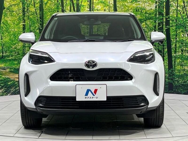YARIS CROSS