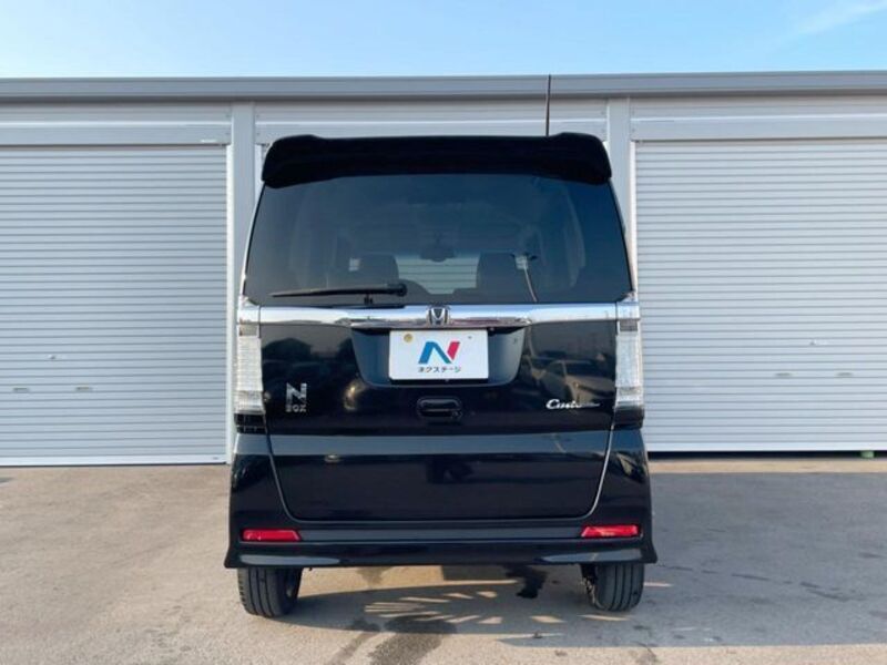 N BOX CUSTOM