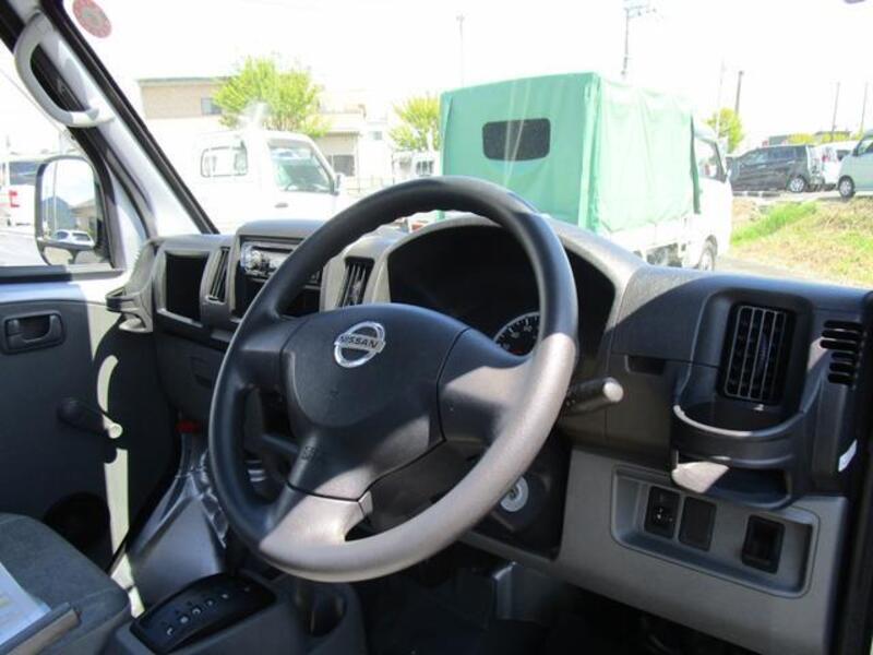 CLIPPER TRUCK