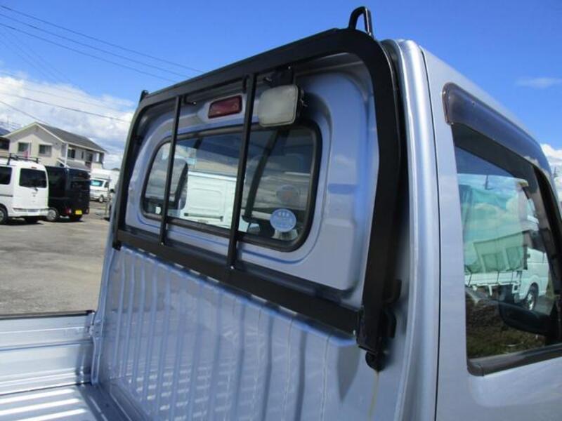 CLIPPER TRUCK