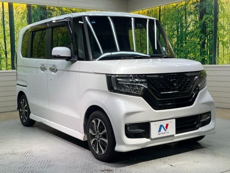 N BOX CUSTOM