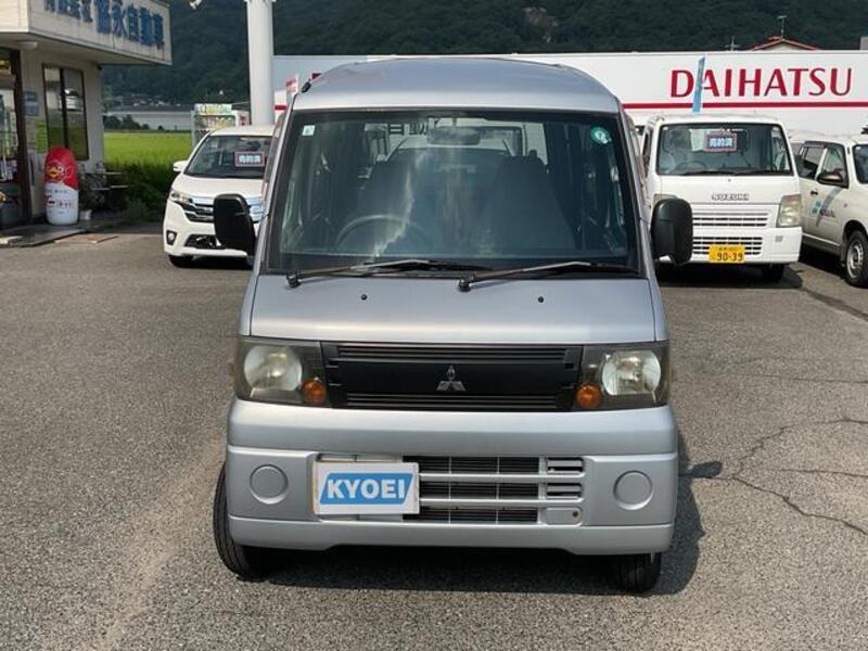 MINICAB VAN