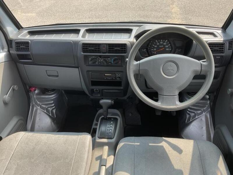 MINICAB VAN