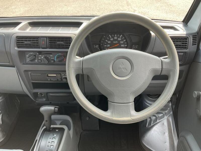 MINICAB VAN