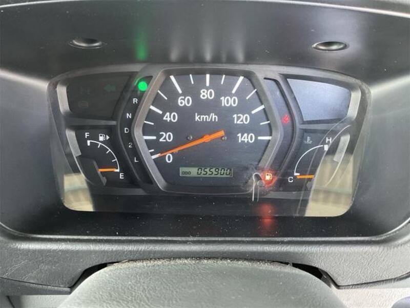 MINICAB VAN