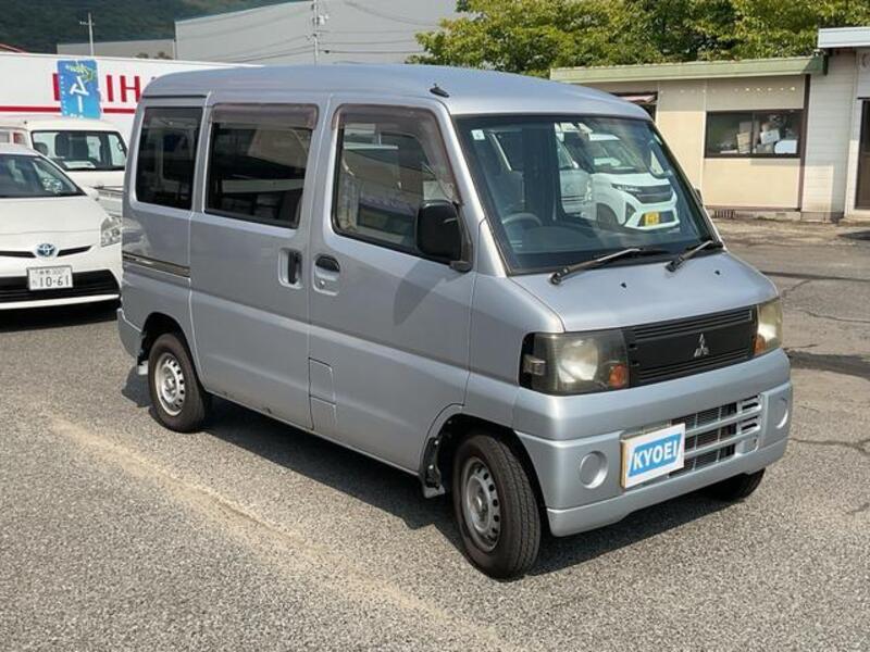 MINICAB VAN