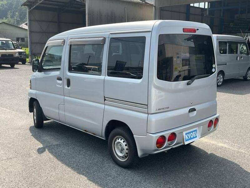 MINICAB VAN