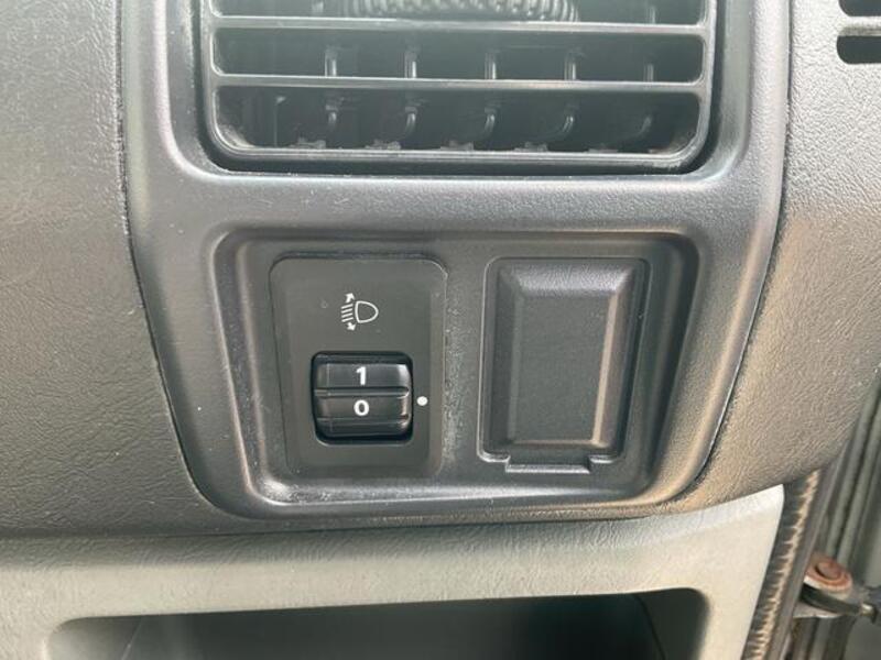 MINICAB VAN