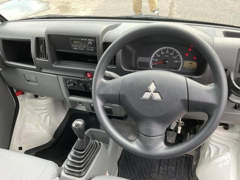 MINICAB TRUCK