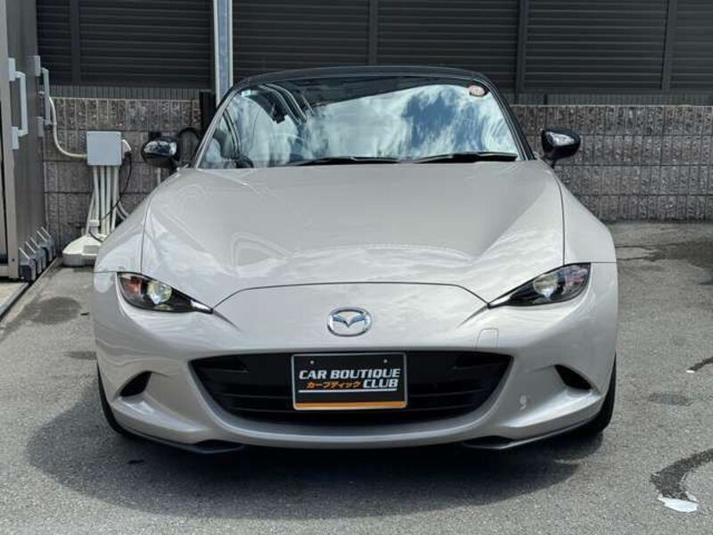 ROADSTER