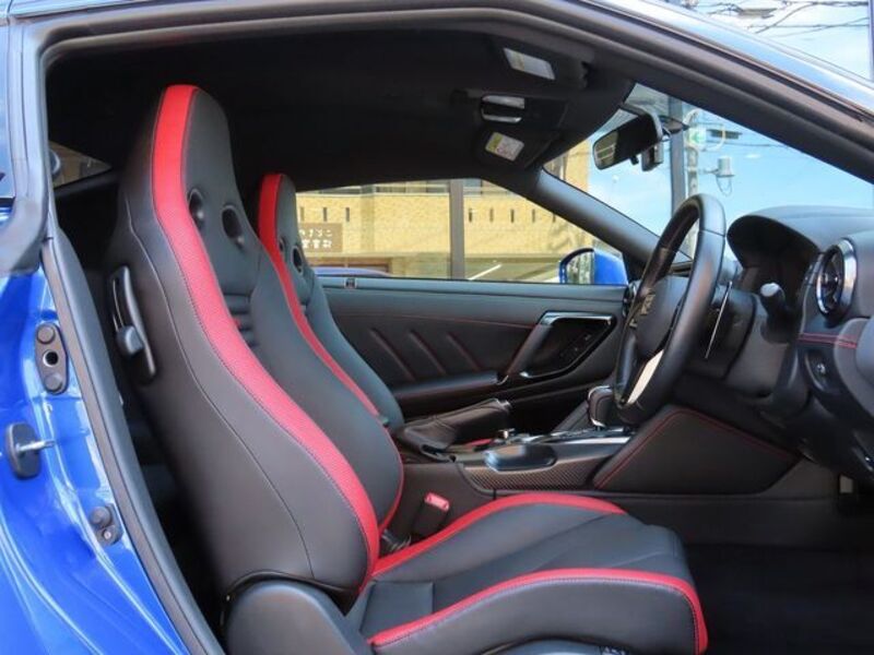 GT-R