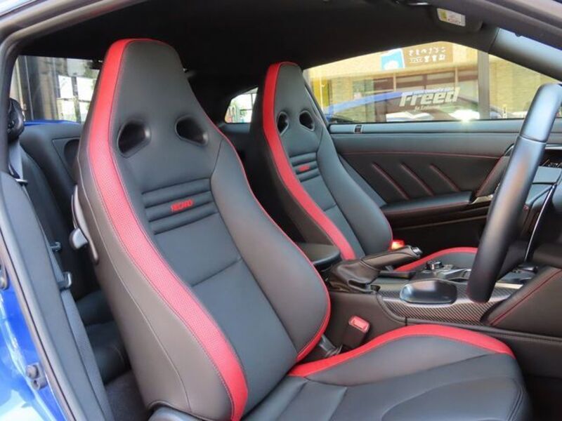 GT-R