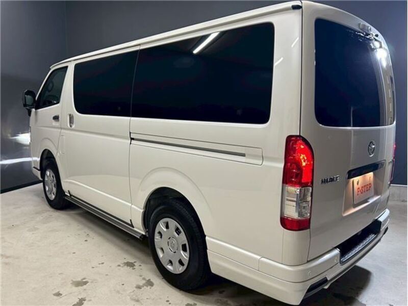 HIACE
