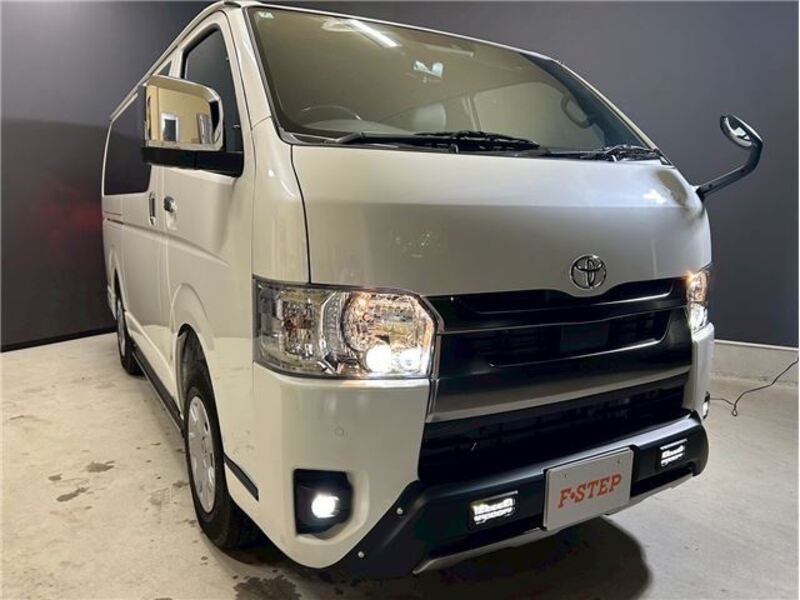 HIACE