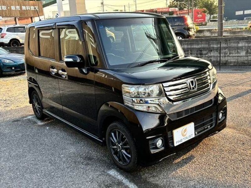 N BOX CUSTOM