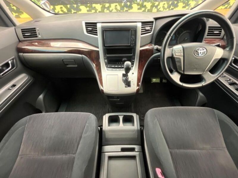 VELLFIRE