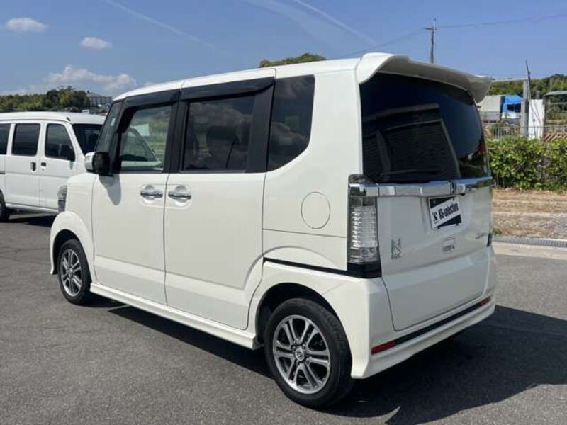 N BOX CUSTOM