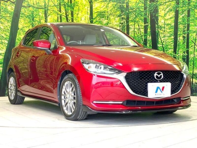 MAZDA2