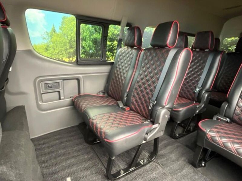 NV350 CARAVAN WAGON
